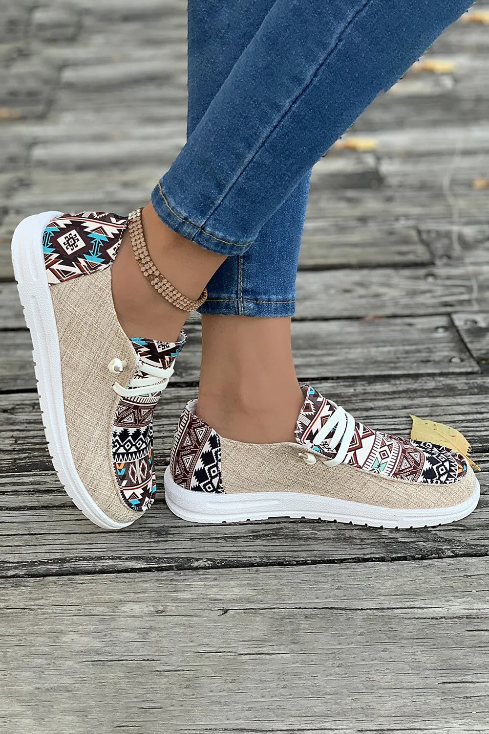 Brown Geometric Print Patchwork Lace Up Decor Sneakers