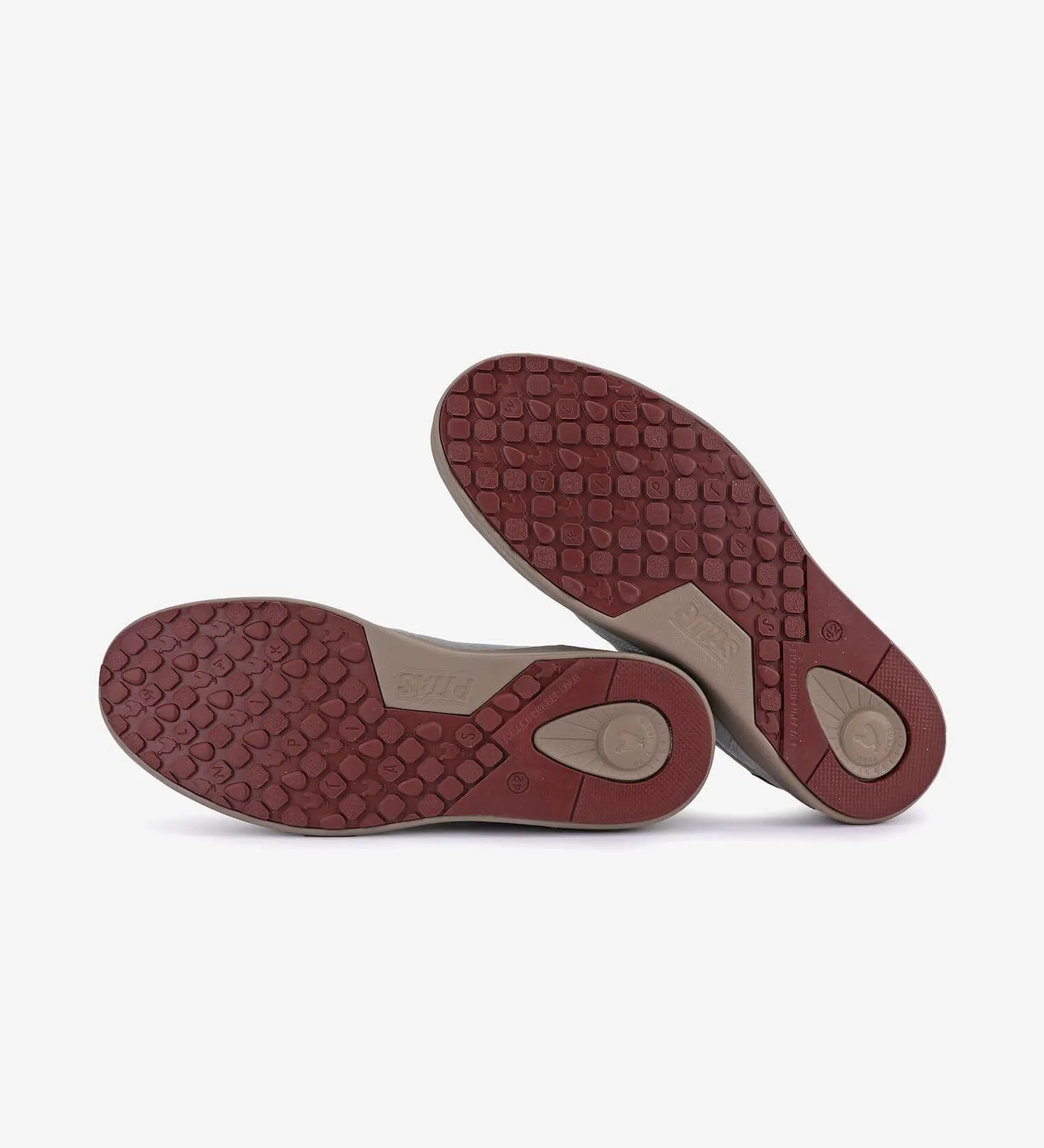 Kume Trainers