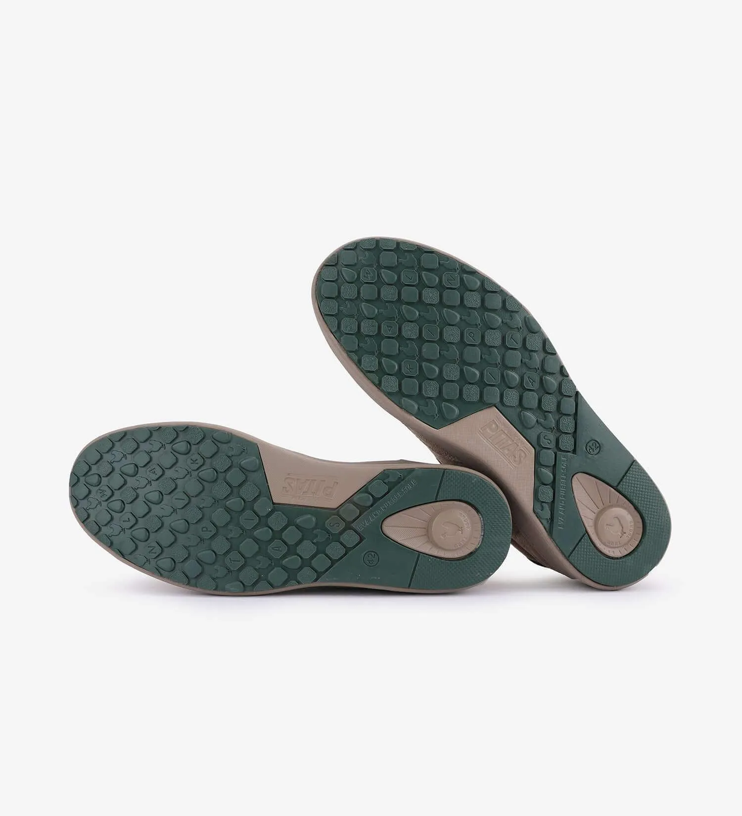 Kume Trainers