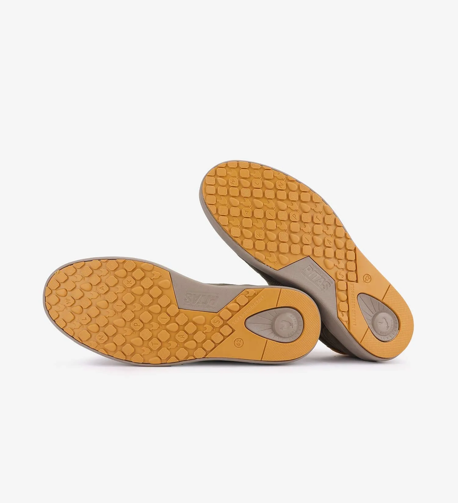 Kume Trainers